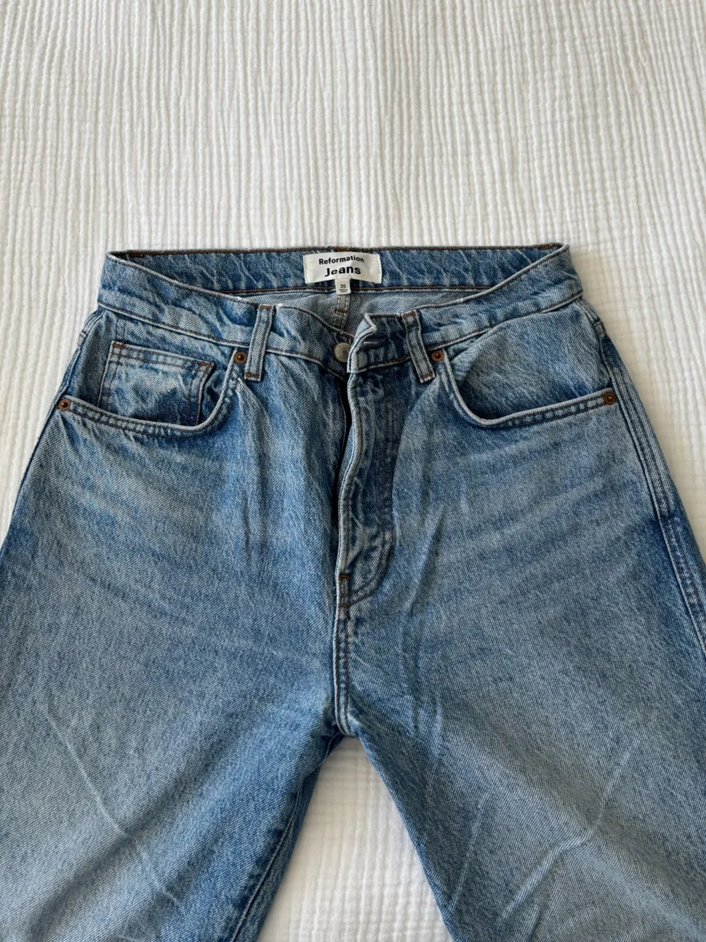 Reformation Val 90s Mid Rise Straight Jeans - Light Blue